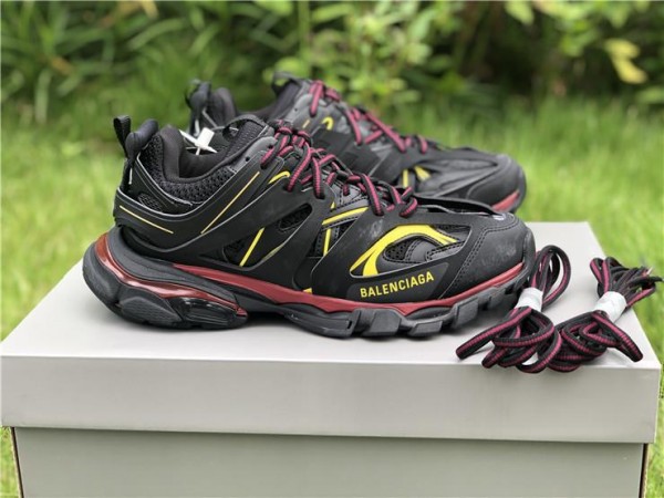 Balenciaga Track Sneaker Black/Gold (BAL-N01)
